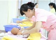 月嫂是怎样速成的